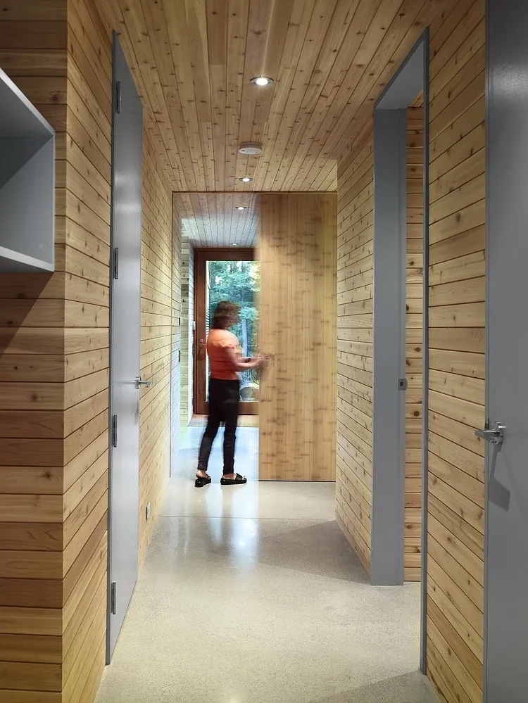 002-stealth-cabin-superkl.jpg