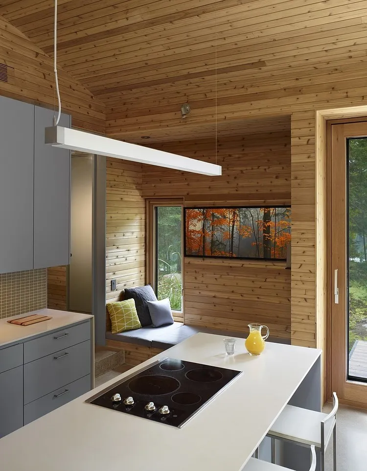005-stealth-cabin-superkl.jpg