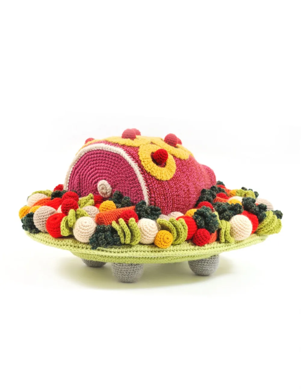 Artist-Trevor-Smith-Serves-Up-New-Textile-Sculptures-for-Cocktail-Hour-5.jpg