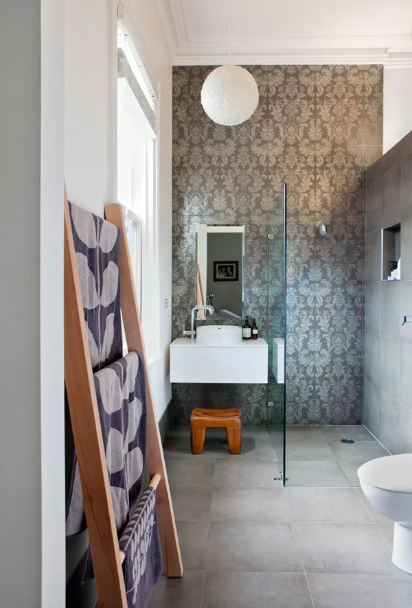 CicheroHouse-bathroom2.jpg