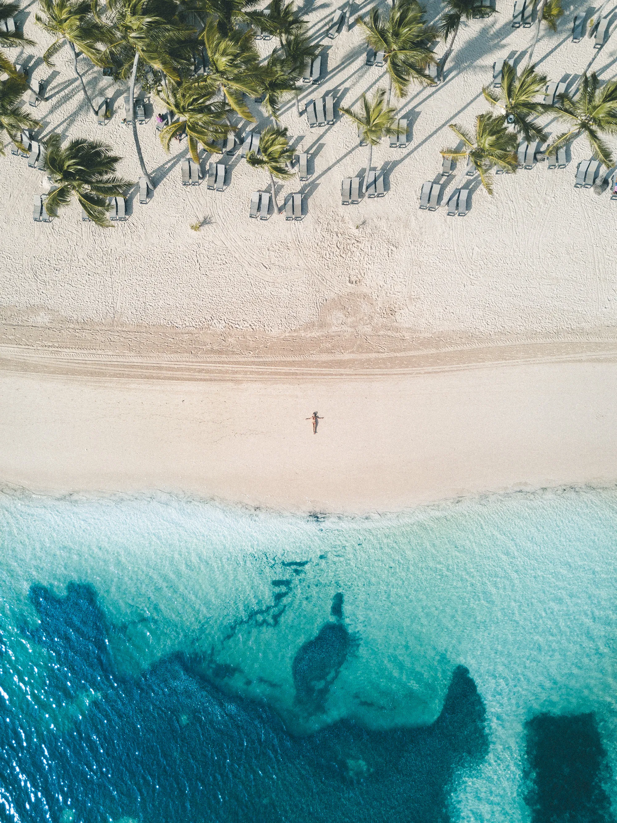 Clear-blue-water-and-white-sand-Dominican-Republic-Clear-Blue-Water.jpg