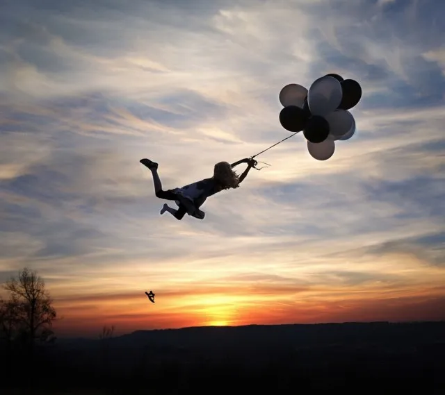 Conceptual-Photography-by-Mega-Christine-3-640x569.jpg