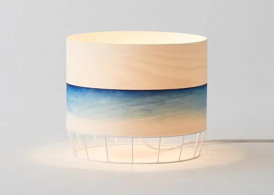 Dowood-lamp-by-Colonel_dezeen_ss_11.jpg