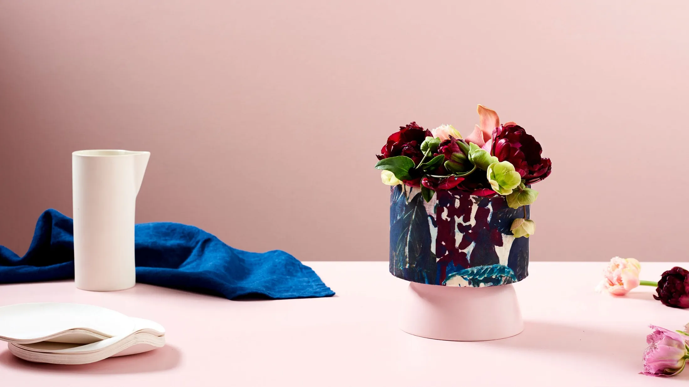 How-to-use-Edible-Paper-for-a-One-of-a-kind-Cake-Masterpiece.jpg