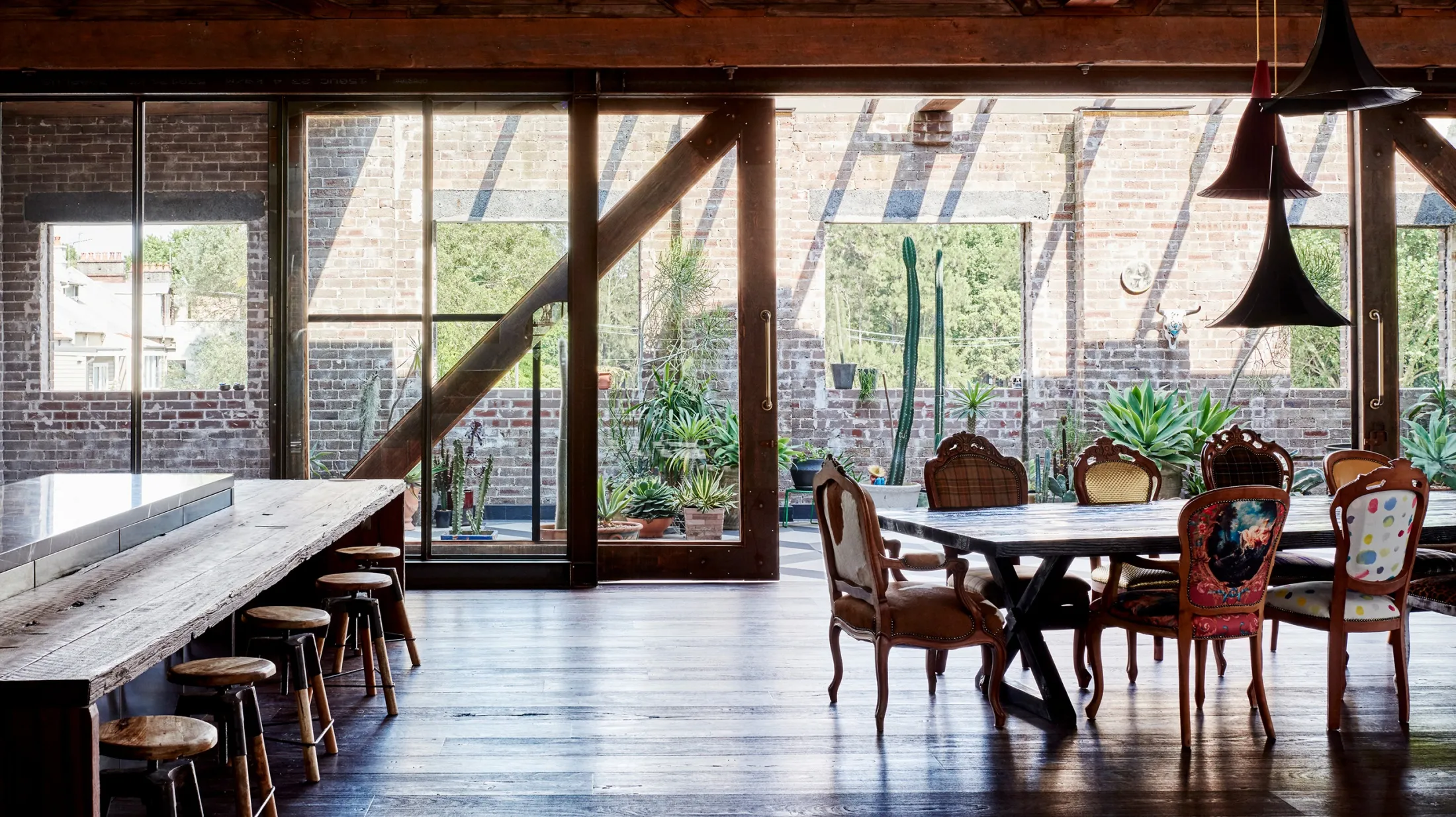 Showstopping-Warehouse-Conversion-in-Sydneys-Surry-Hills.jpg