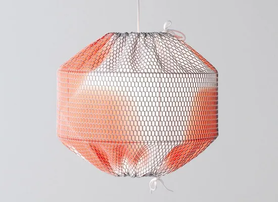 Swarm-lamp-by-Colonel_dezeen_ss_14.jpg