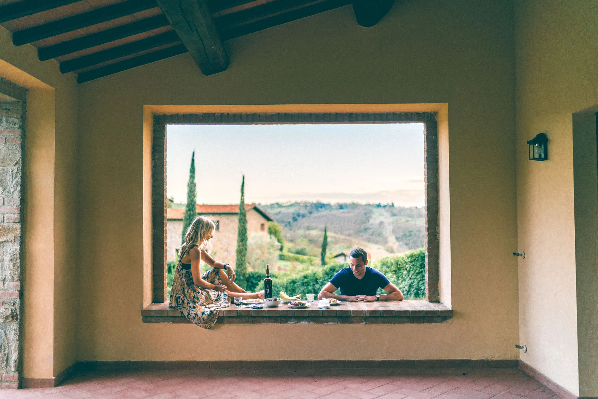Wine-tasting-at-our-tuscan-villa-in-southern-Tuscany-Italy.jpg