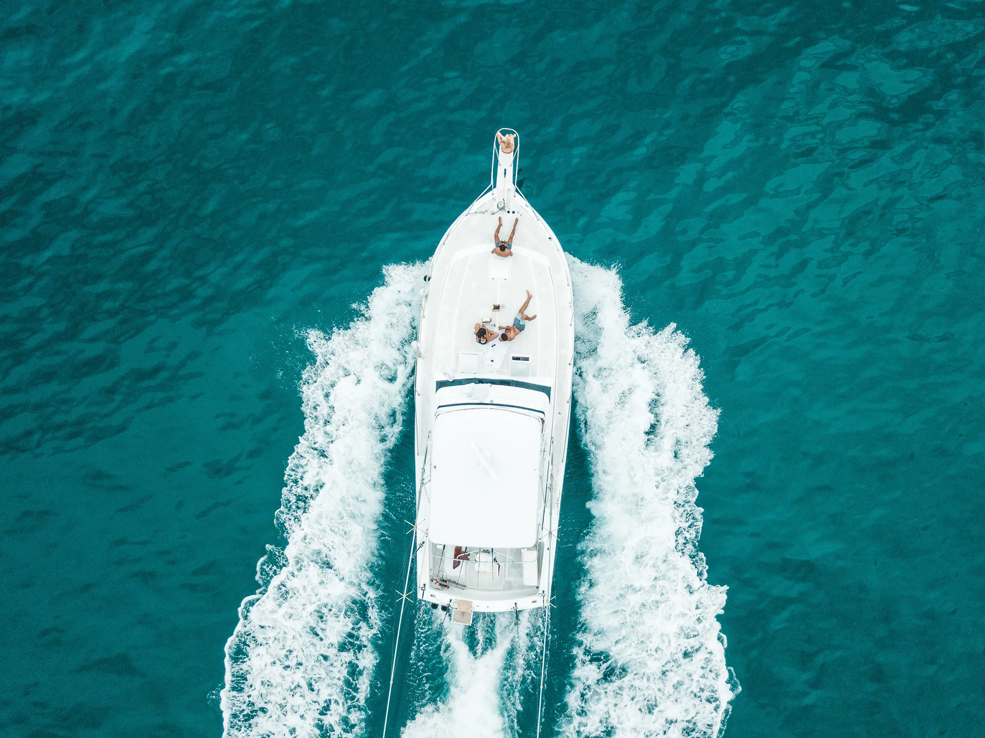 boating-in-puerto-vallarta-mexico.jpg