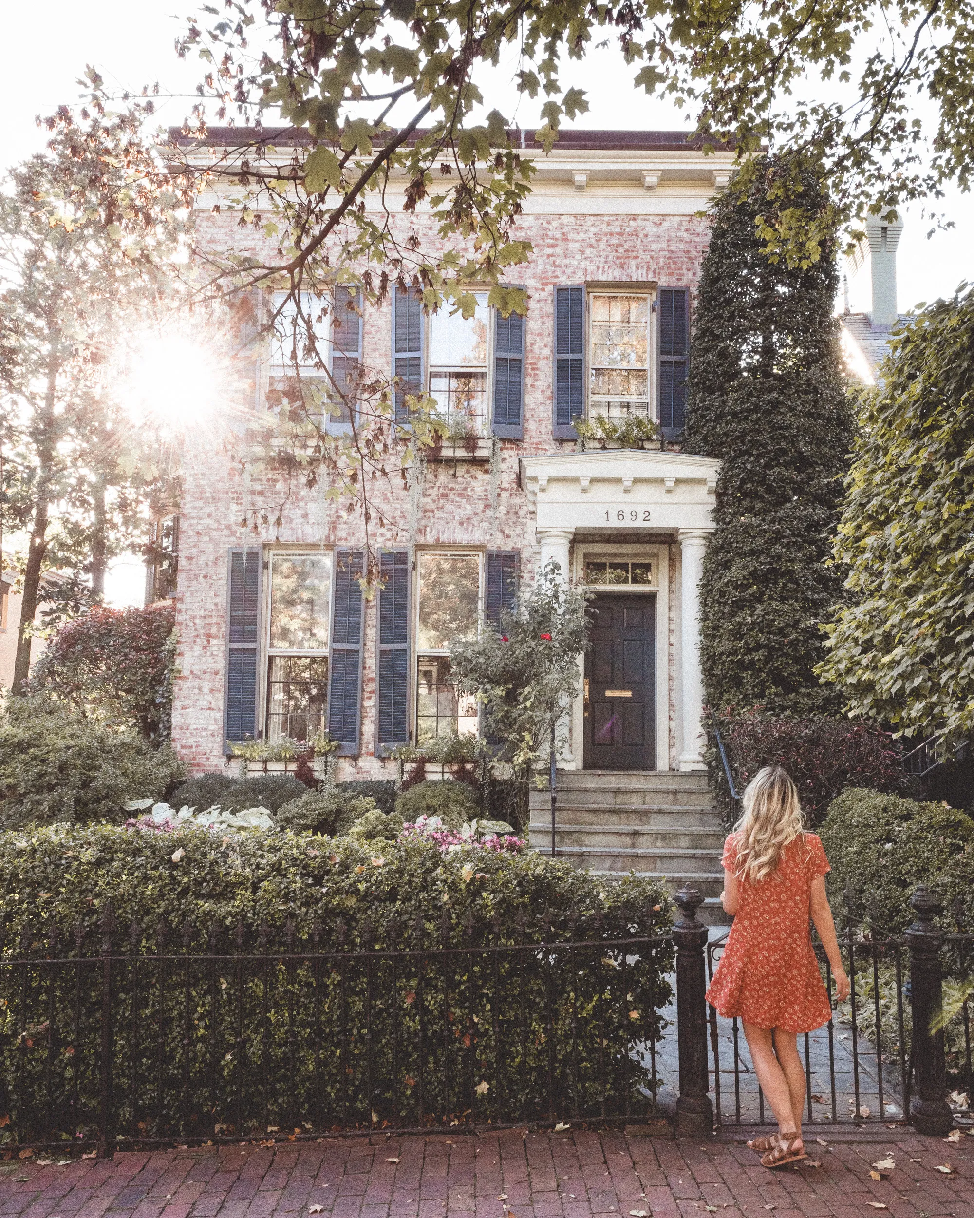 brick-houses-in-georgetown-washington-dc.jpg