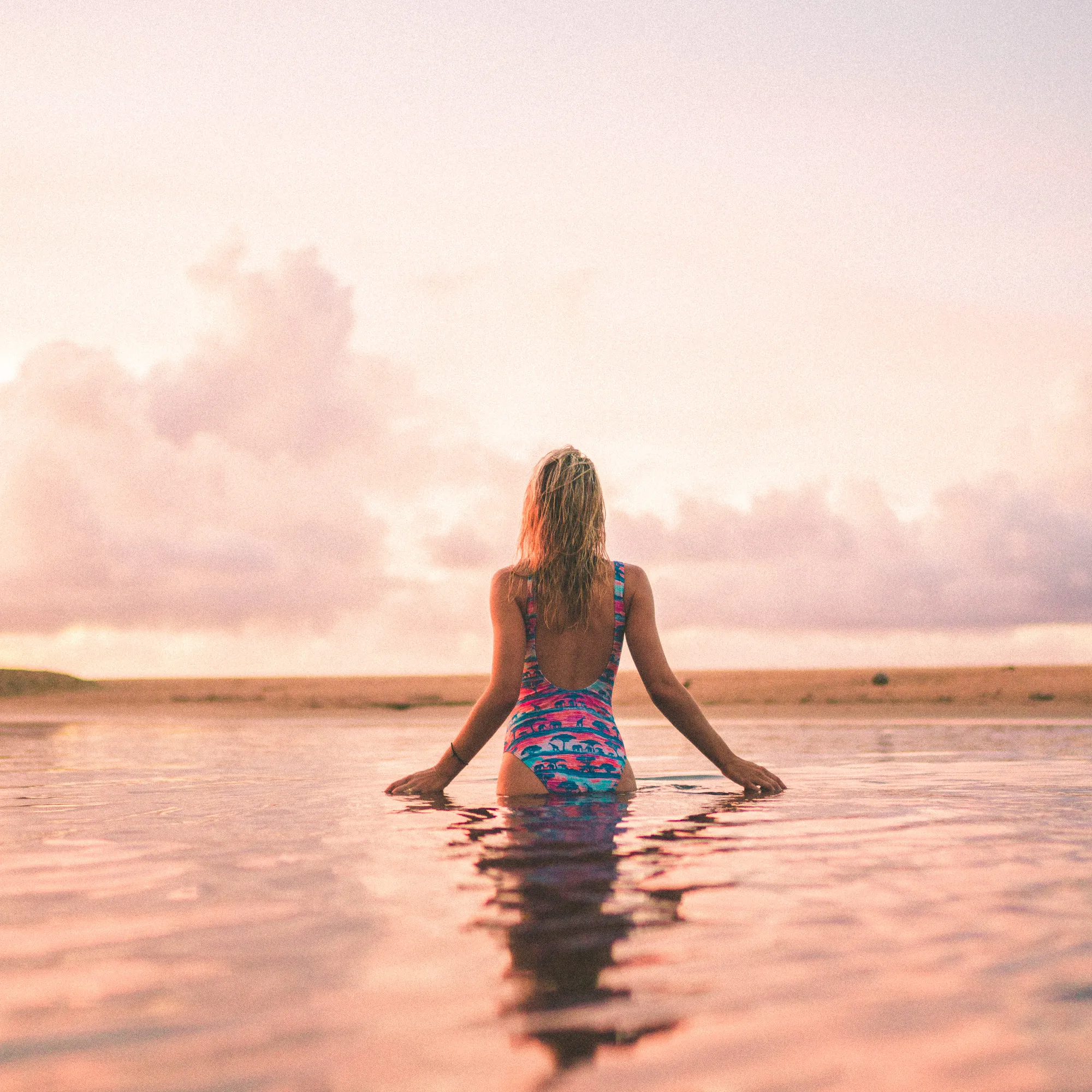 hanalei-bay-beach-sunset-in-kauai-hawaii.jpg