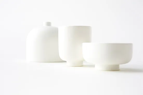 nendo-lid-collection-urushi-kobo-oshima-designboom-03.jpg