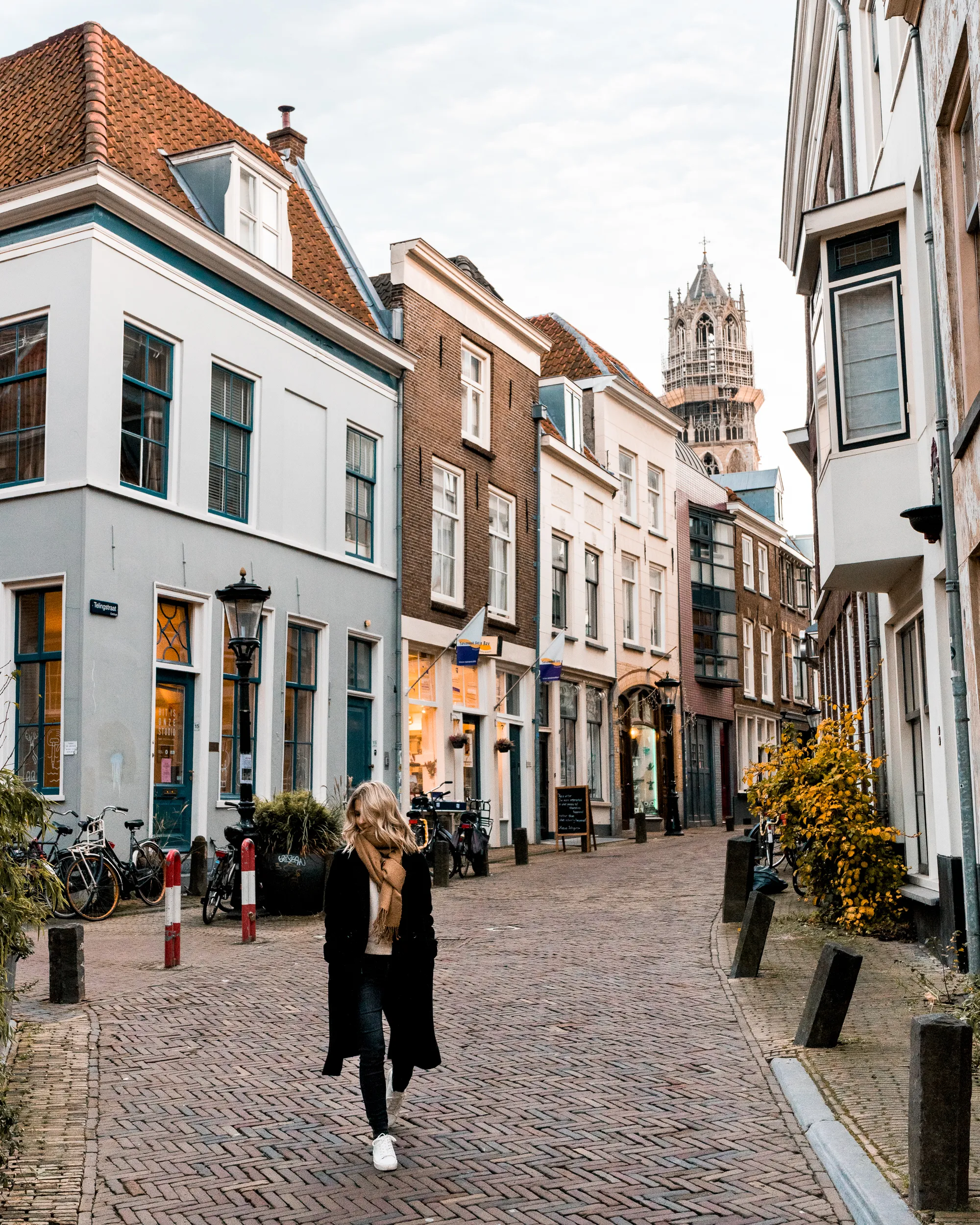 small-streets-of-utrecht-netherlands.jpg