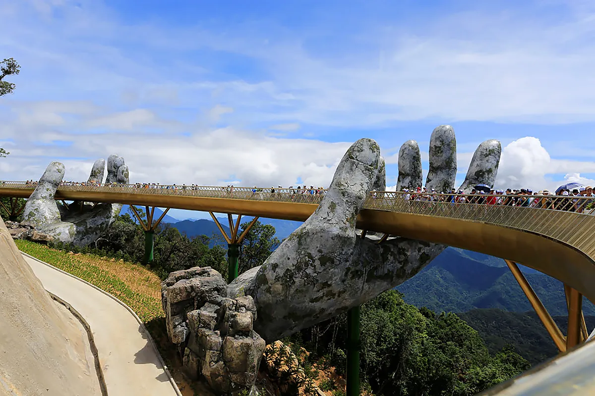 ulifeel-travel-1-.jpg